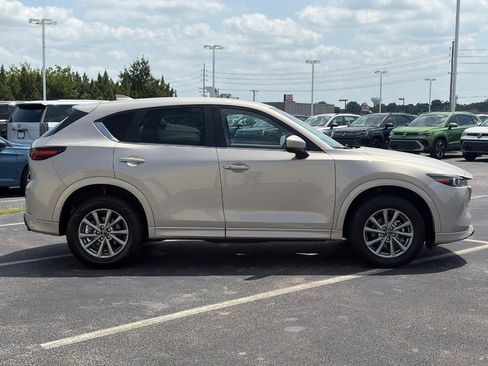 Used 2025 MAZDA CX-5 AWD 2.5 S w/ Preferred Package image 4