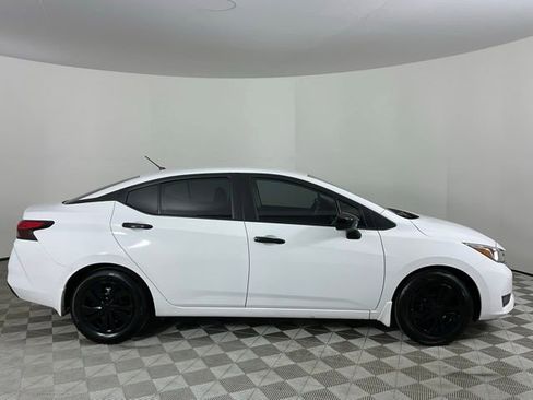 Used 2024 Nissan Versa S w/ Trunk Package FWD image 2