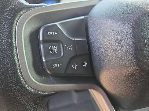 Used 2022 Ford Bronco Big Bend w/ Sasquatch Package AWD/4WD image 12