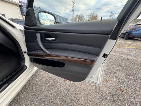 Used 2011 BMW 335i Sedan image 53