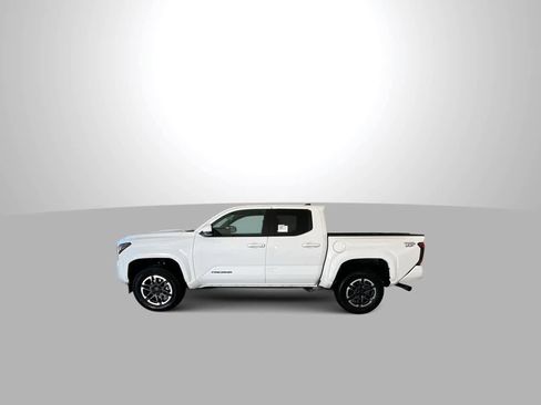 New 2026 Toyota Tacoma TRD Sport image 5