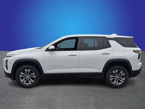 Used 2025 Chevrolet Equinox LT FWD image 7