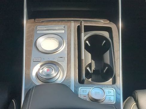 Used 2022 Genesis GV80 3.5T Prestige Signature AWD/4WD image 18