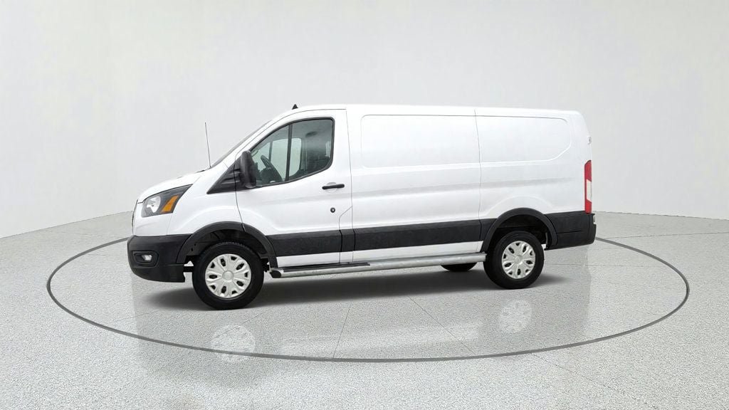Used 2025 Ford Transit 250 Low Roof w/ Exterior Upgrade Package RWD image 8