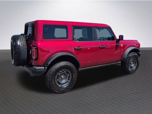 Used 2025 Ford Bronco Badlands w/ Sasquatch Package AWD/4WD image 3
