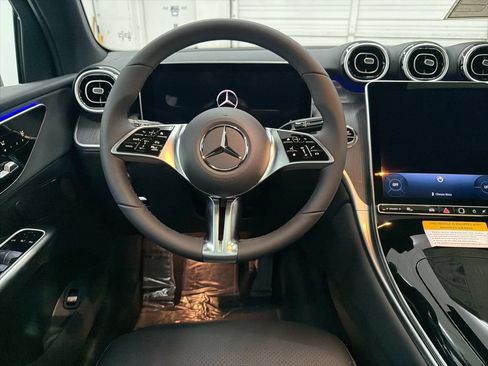 Certified 2026 Mercedes-Benz GLC 300 image 21