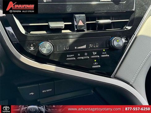 Used 2023 Toyota Camry SE image 31