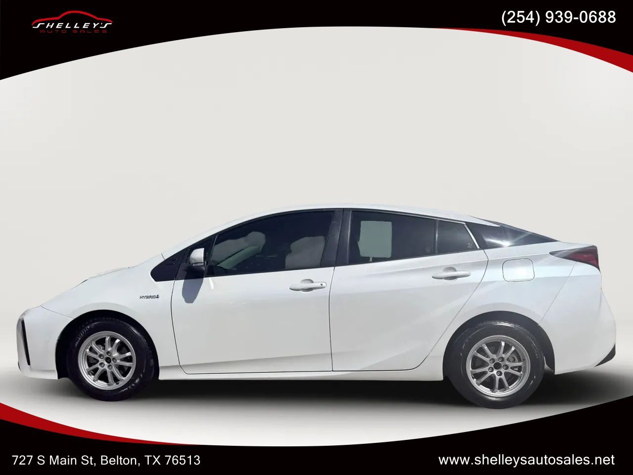 Used 2022 Toyota Prius L Eco FWD image 1