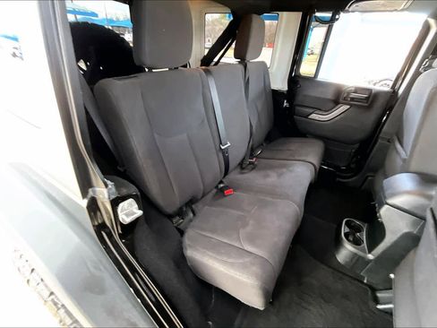 Used 2017 Jeep Wrangler Unlimited Sport w/ Quick Order Package 24S image 20