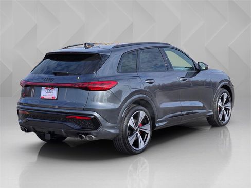 New 2025 Audi SQ5 Premium Plus image 6