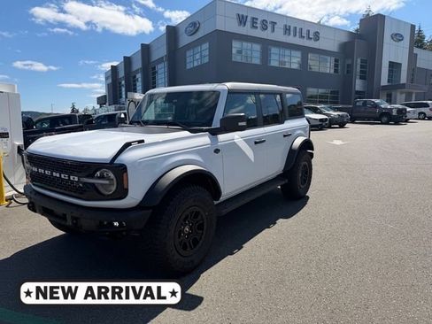Used 2024 Ford Bronco Wildtrak AWD/4WD image 1