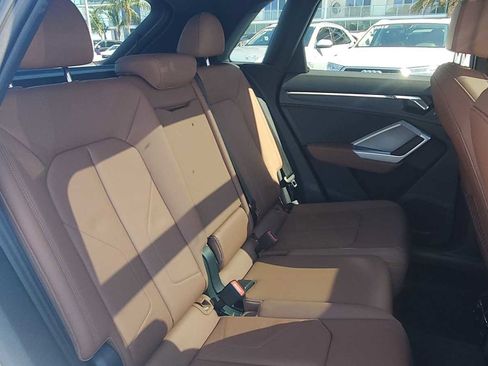 Certified 2025 Audi Q3 2.0T Premium w/ Convenience Package image 21