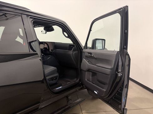 Used 2026 Lexus GX 550 w/ Accessory Package (2T) AWD/4WD image 42