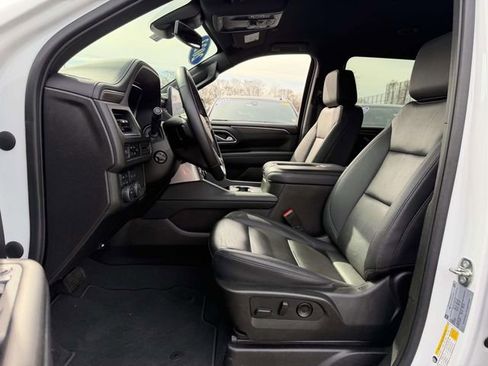 Certified 2023 Chevrolet Suburban LT w/ Luxury Package image 11