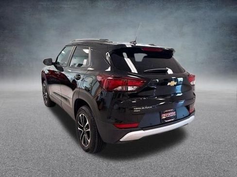 New 2026 Chevrolet TrailBlazer LT w/ LT Cold Weather Package AWD/4WD image 11