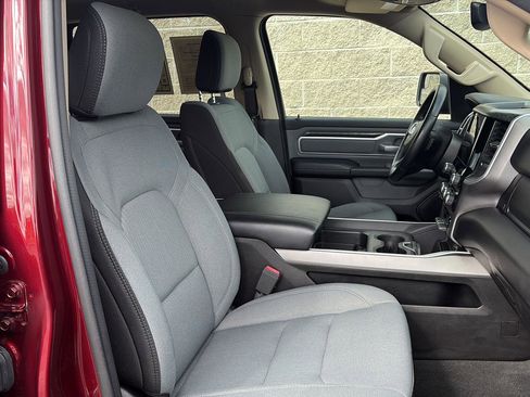 Used 2020 RAM 1500 Big Horn AWD/4WD image 29