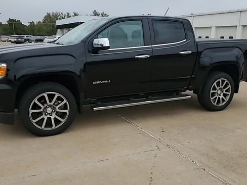 Used 2019 GMC Canyon Denali image 5
