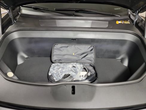 Used 2022 Rivian R1S Launch Edition AWD/4WD image 14