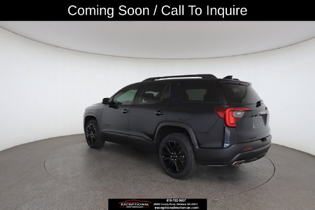 Used 2022 GMC Acadia SLE w/ Driver Convenience Package FWD image 11