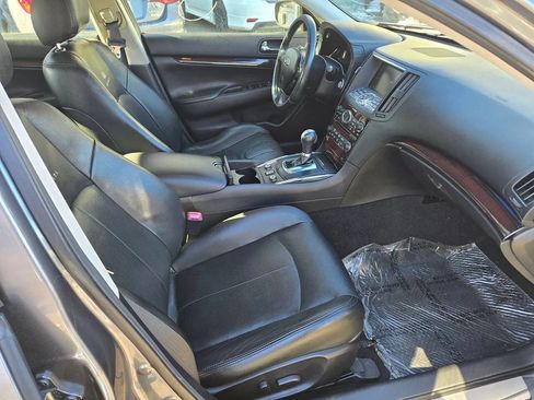 Used 2013 INFINITI G37 x Sedan w/ Premium Pkg image 26