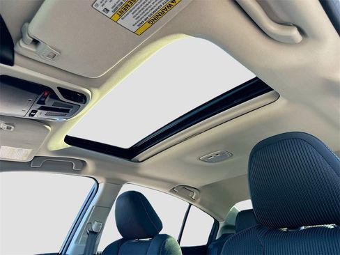 Used 2024 Subaru Legacy Premium image 22