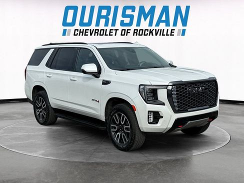 Used 2024 GMC Yukon AT4 AWD/4WD image 1