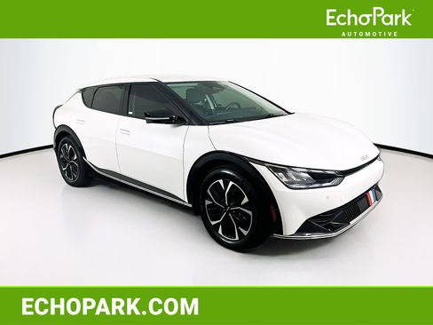 Used 2023 Kia EV6 Wind RWD image 1