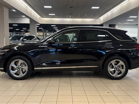 New 2026 Genesis GV70 2.5T AWD/4WD image 7