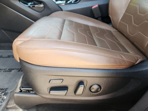 Used 2022 Kia Telluride SX w/ SX Prestige Package image 27