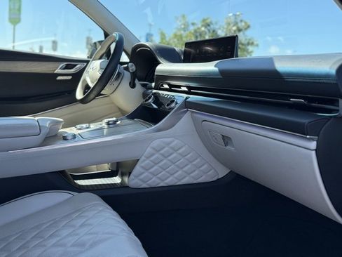 Used 2023 Genesis GV80 3.5T w/ Cargo Package image 13