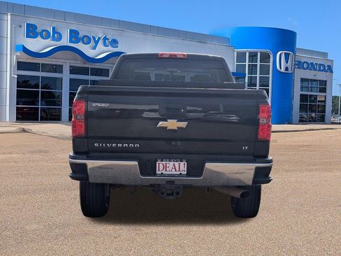 Used 2015 Chevrolet Silverado 2500 LT AWD/4WD image 4