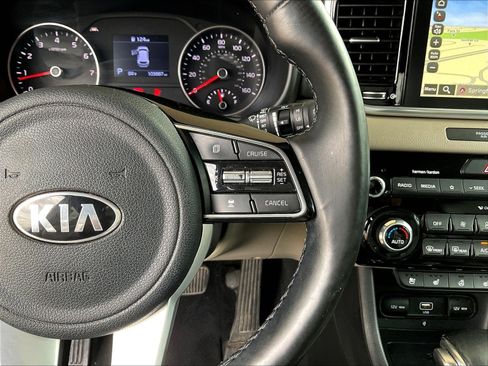 Used 2022 Kia Sportage EX w/ EX Technology Package AWD/4WD image 12
