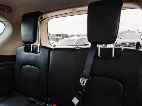 Used 2023 Nissan Armada SV AWD/4WD image 23