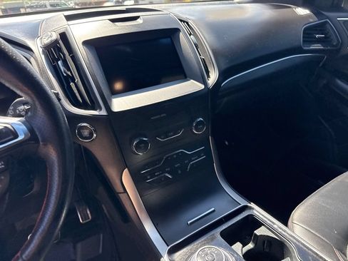 Used 2020 Ford Edge ST-Line FWD image 11