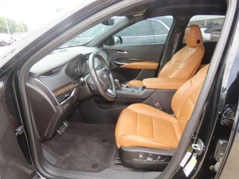 Used 2019 Cadillac XT4 Sport FWD image 20