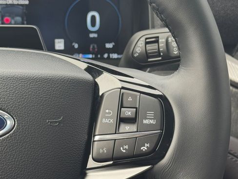 New 2026 Ford Explorer Platinum image 22