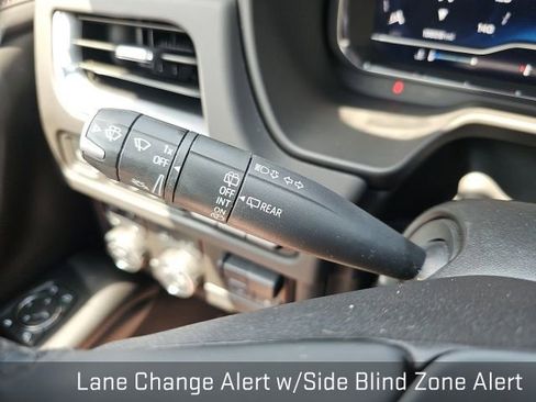 Used 2024 Chevrolet Tahoe High Country image 46