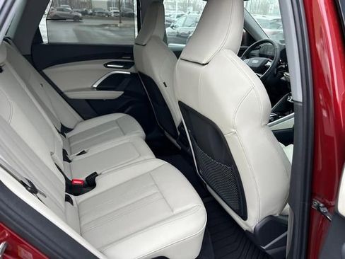 New 2025 Audi Q5 Premium Plus image 23