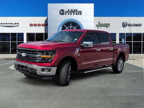 Used 2025 Ford F150 XLT w/ Equipment Group 302A MID image 11