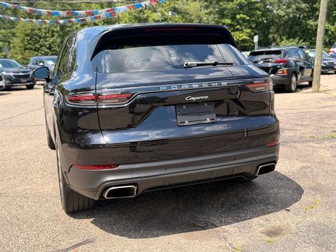 Used 2019 Porsche Cayenne AWD/4WD image 5