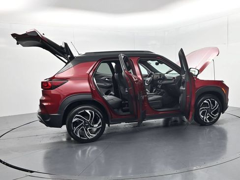 Used 2025 Chevrolet TrailBlazer RS w/ Convenience Package AWD/4WD image 61