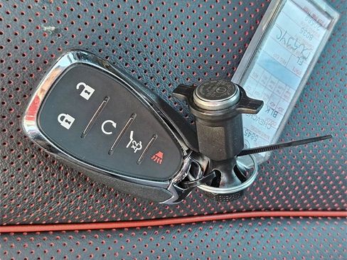 Used 2025 Chevrolet Blazer RS image 30