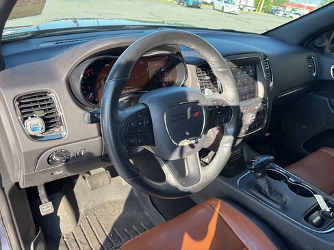 Used 2019 Dodge Durango R/T w/ Trailer Tow Group IV RWD image 4