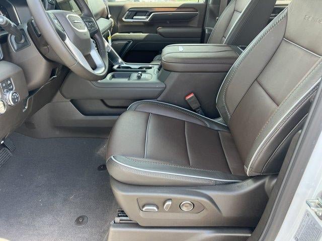 New 2026 GMC Sierra 3500 Denali w/ Denali Reserve Package AWD/4WD image 9
