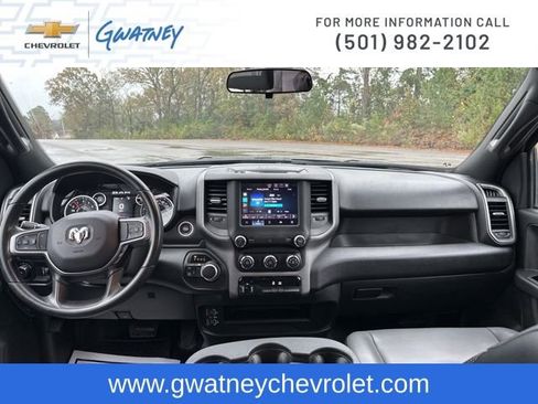 Used 2024 RAM 2500 Tradesman w/ Chrome Appearance Group image 24