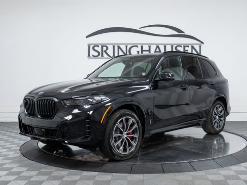 New 2026 BMW X5 xDrive40i w/ M Sport Package AWD/4WD image 1