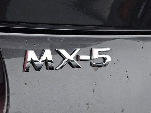 New 2026 MAZDA MX-5 Miata RF Grand Touring RWD image 16