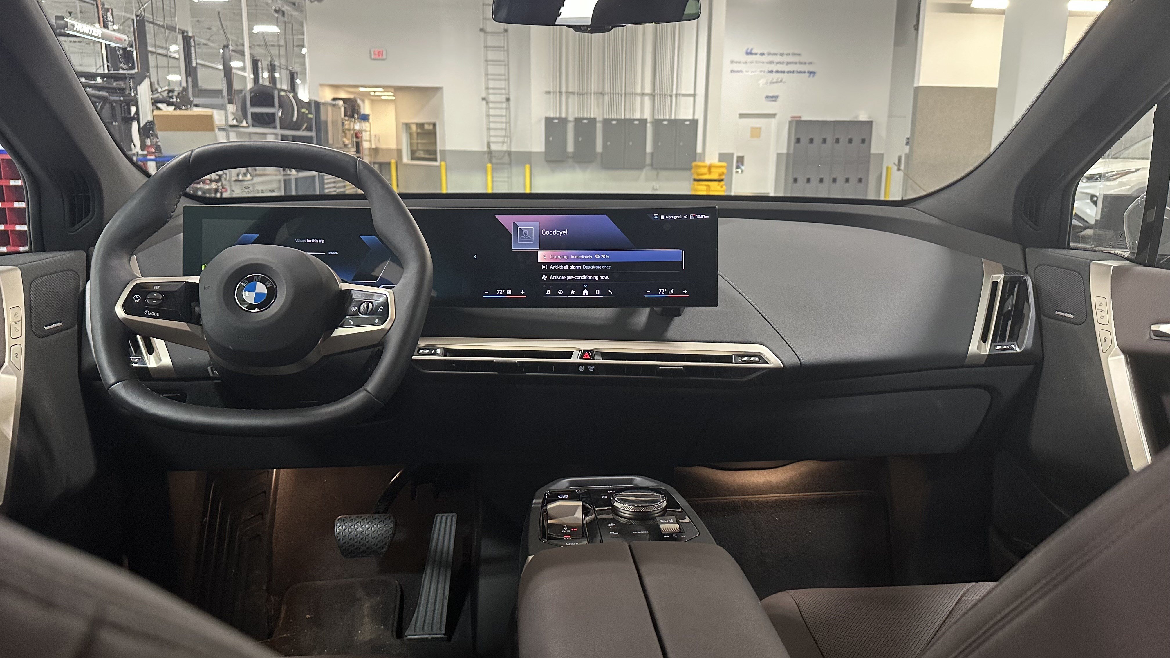 Certified 2026 BMW iX xDrive45 w/ Premium Package AWD/4WD image 29