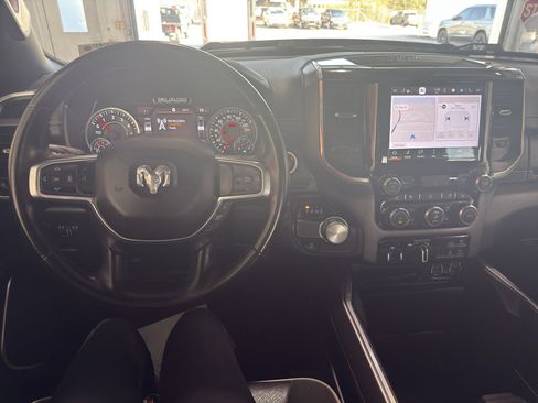 Used 2022 RAM 1500 Laramie image 11