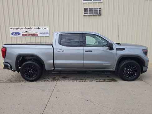 Used 2023 GMC Sierra 1500 Elevation w/ LPO, Elevation Black Package AWD/4WD image 1